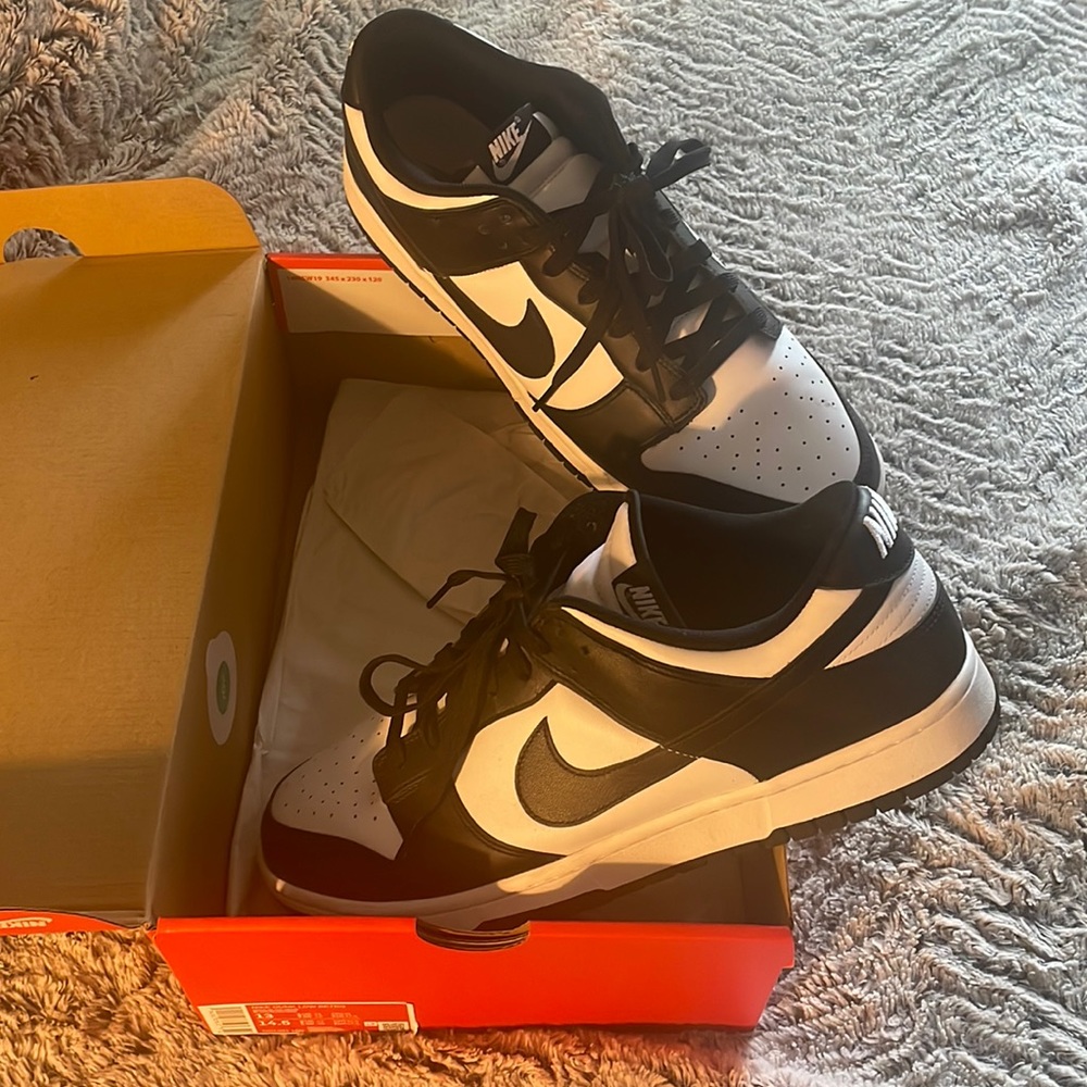Nike dunk low retro “pandas”